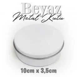 beyaz büyük metal kutu